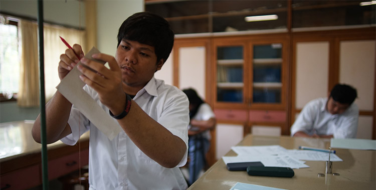 Laboratorium Fisika